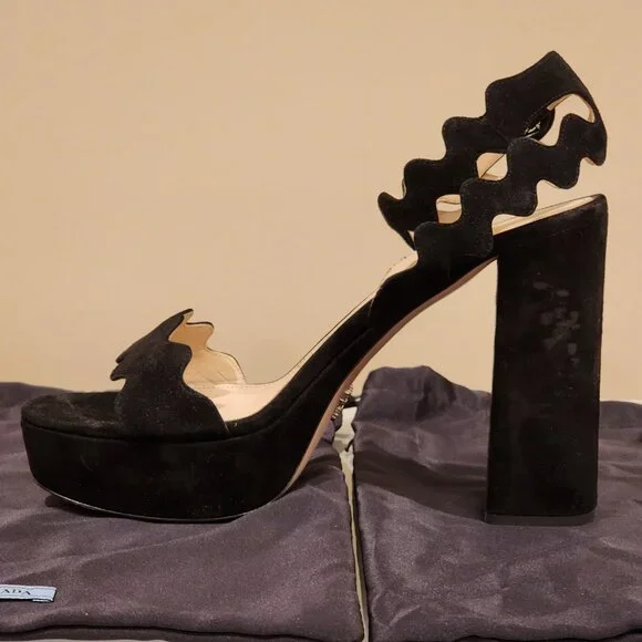 Excellent EU39 PRADA Platform Sandal Black Suede Scalloped - Picture 2 of 8